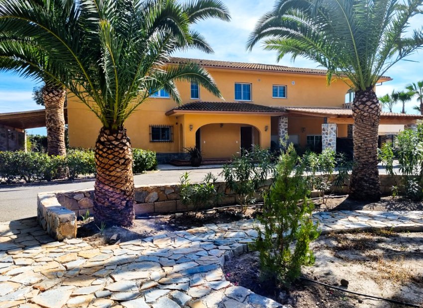 Herverkoop - Villa - Elche - Las Bayas