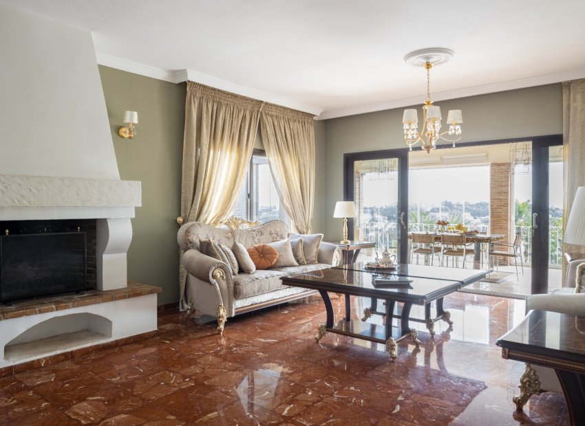 Herverkoop - Villa - Estepoa - El Paraíso