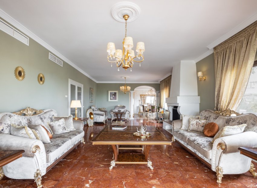 Herverkoop - Villa - Estepoa - El Paraíso