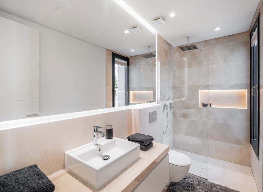 Herverkoop - Villa - Estepoa - El Paraíso