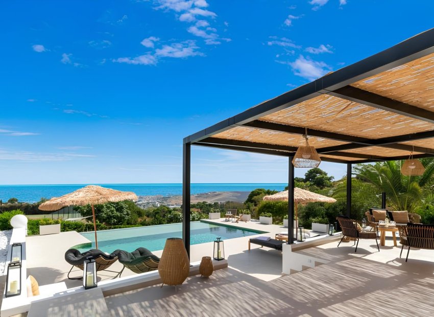 Herverkoop - Villa - Estepoa - New Golden Mile