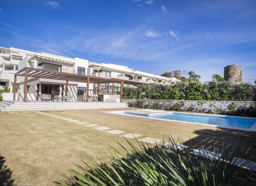 Herverkoop - Villa - Estepoa - New Golden Mile