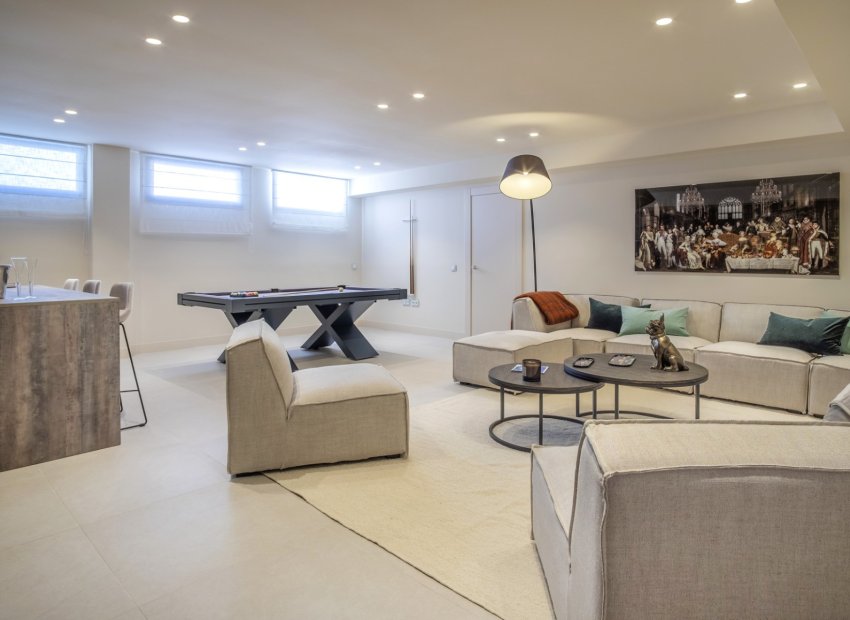 Herverkoop - Villa - Estepoa - New Golden Mile