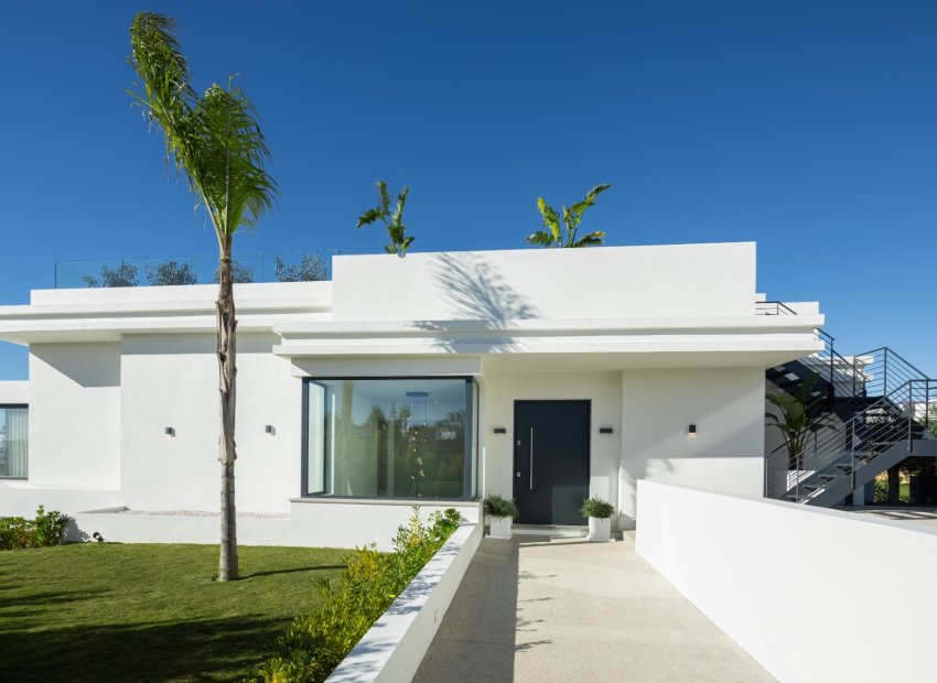 Herverkoop - Villa - Estepoa - Selwo