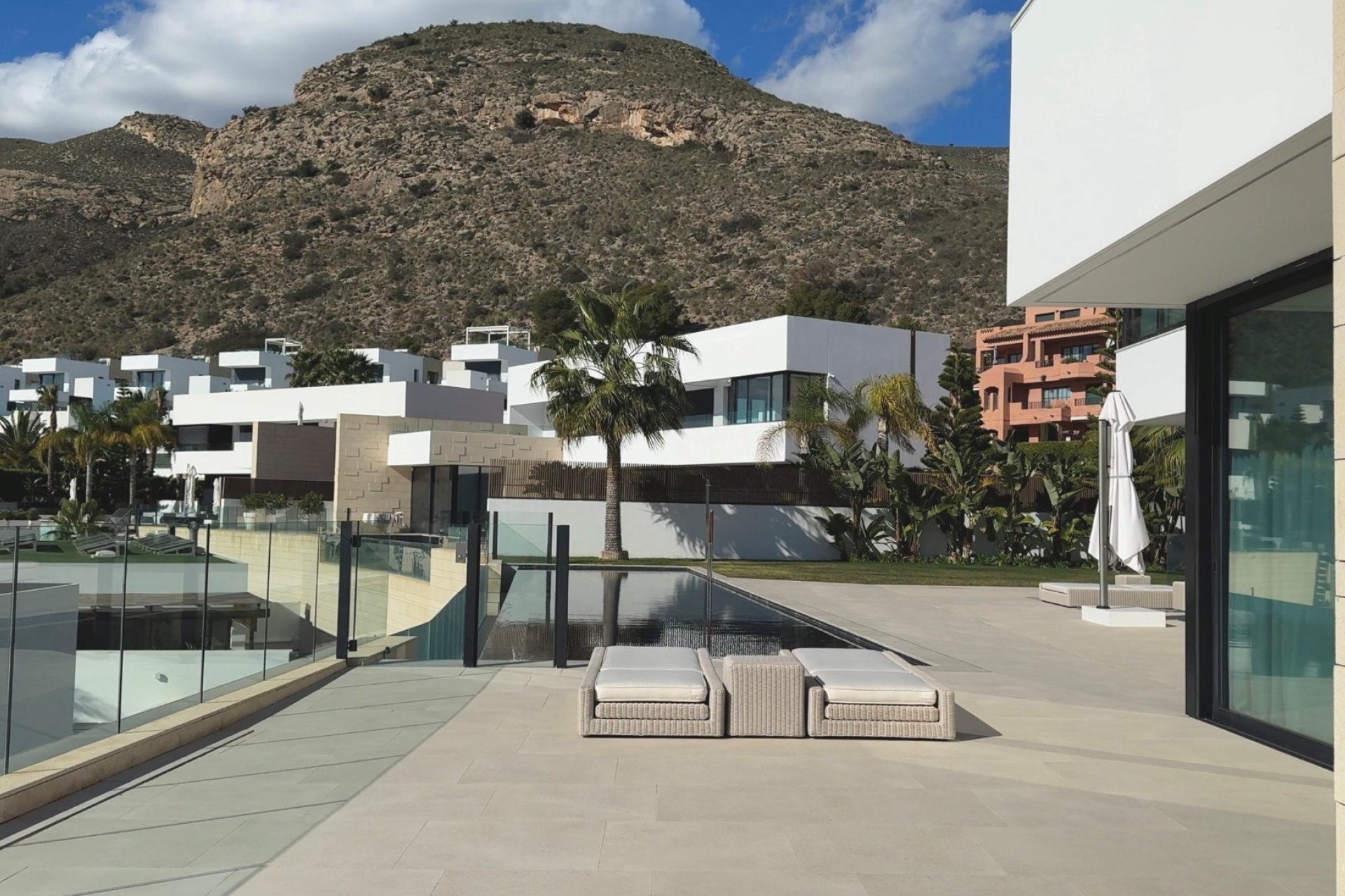 Herverkoop - Villa - Finestrat - Cala de Finestrat