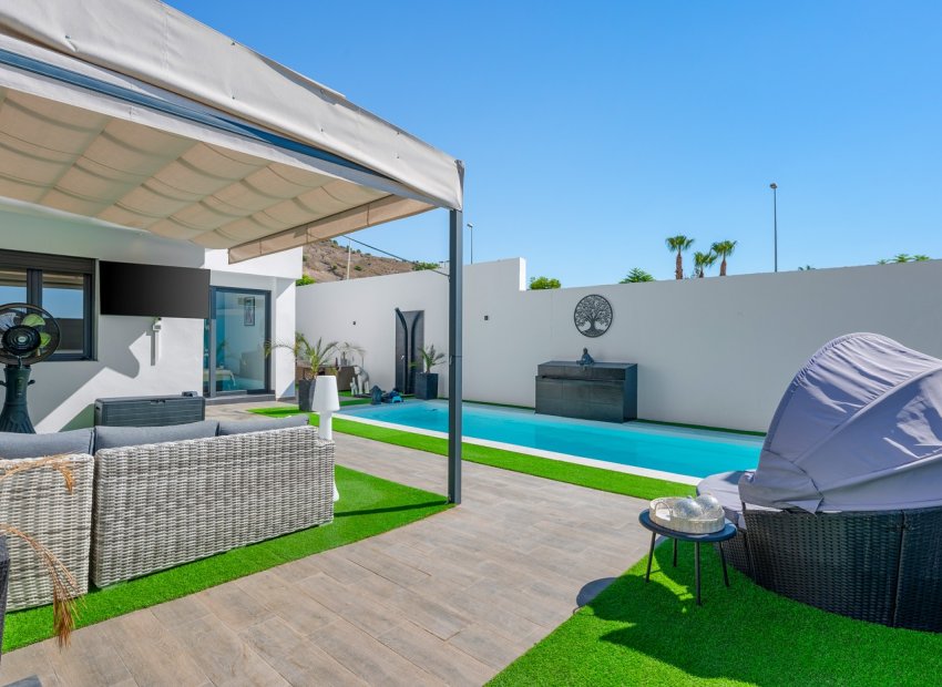 Herverkoop - Villa - Fortuna - Urbanizacion Las Kalendas