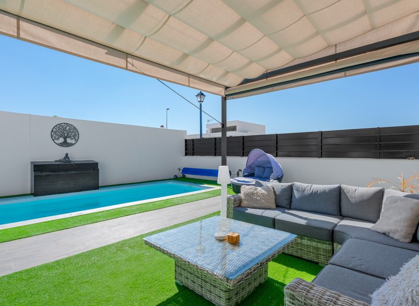 Herverkoop - Villa - Fortuna - Urbanizacion Las Kalendas