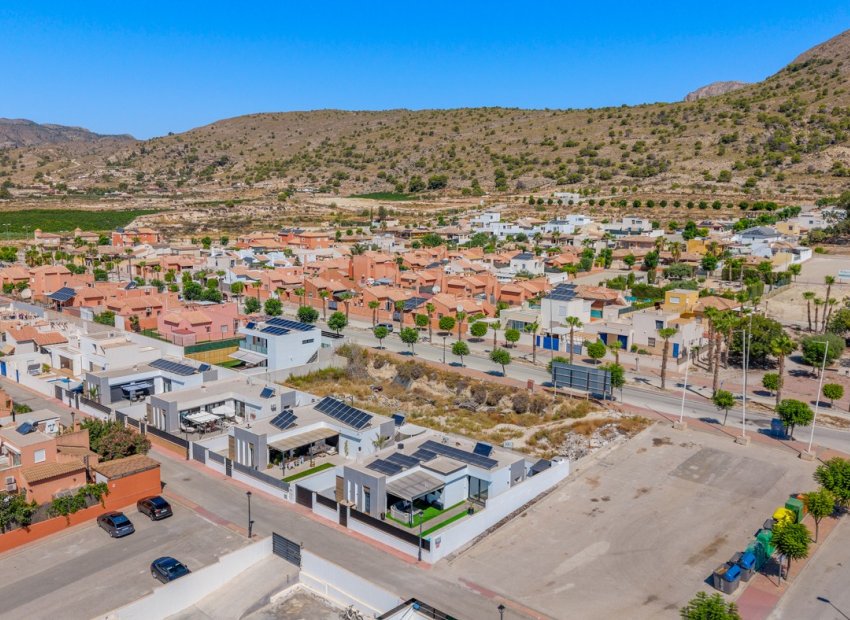 Herverkoop - Villa - Fortuna - Urbanizacion Las Kalendas