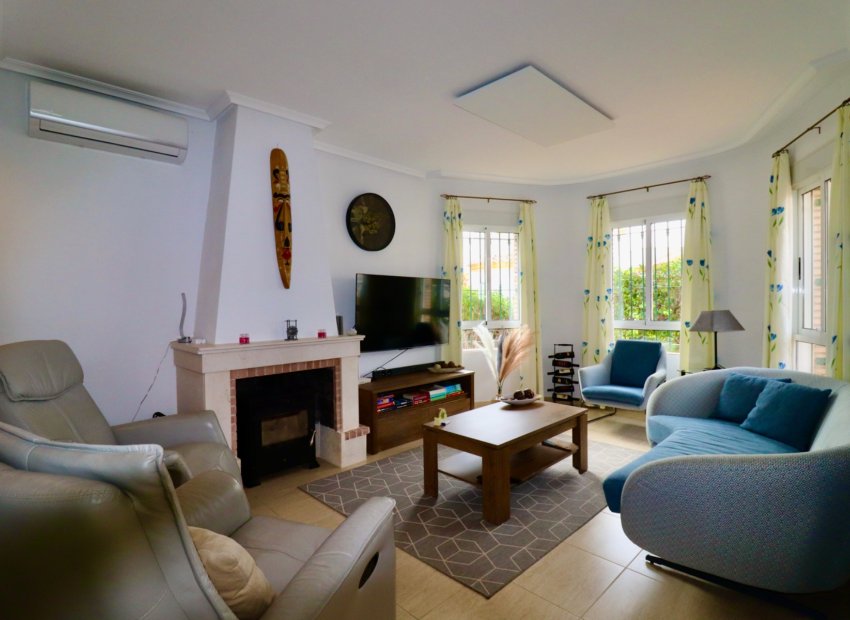 Herverkoop - Villa - Guardamar del Segura - El Raso