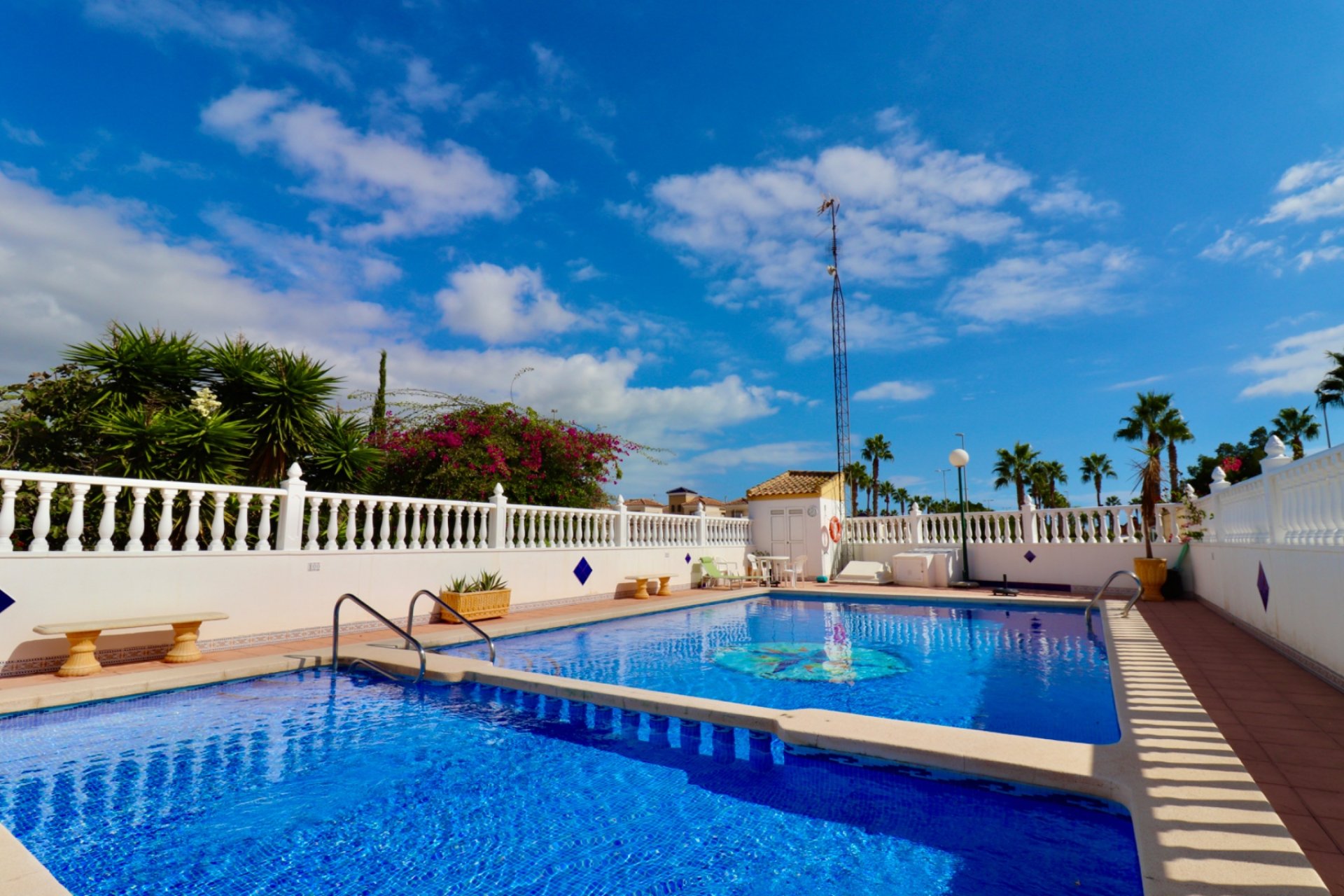 Herverkoop - Villa - Guardamar del Segura - El Raso