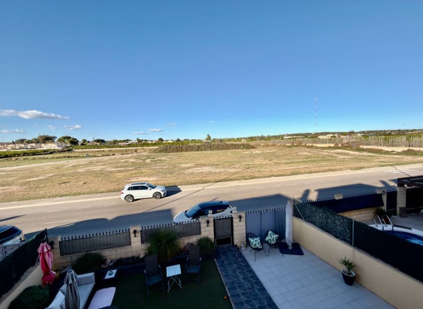 Herverkoop - Villa - Guardamar del Segura - El Raso