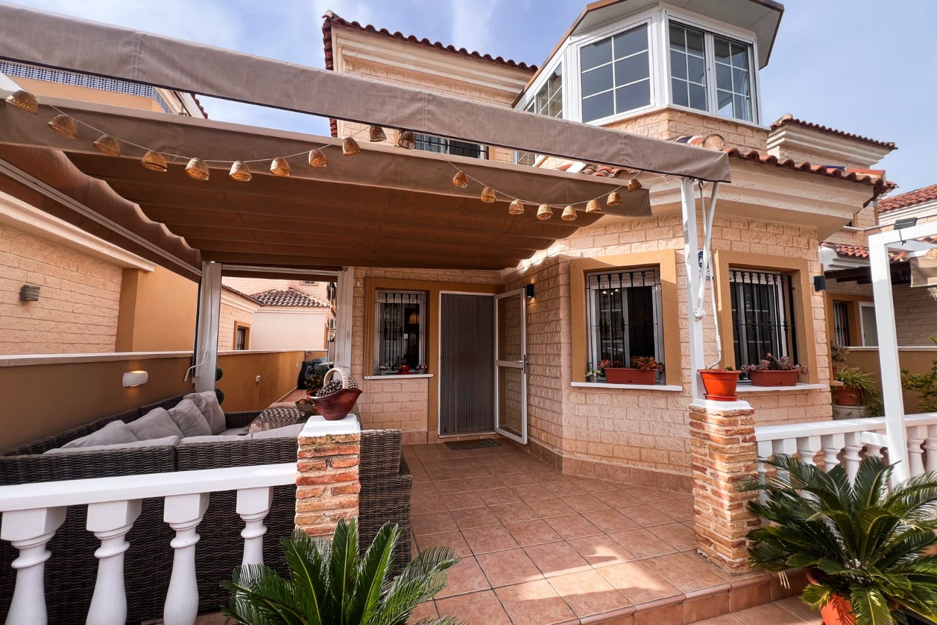 Herverkoop - Villa - Guardamar del Segura - El Raso