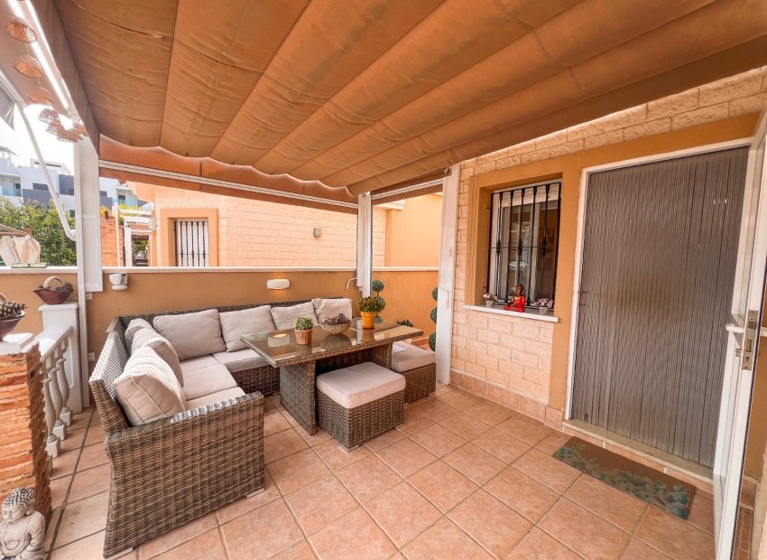 Herverkoop - Villa - Guardamar del Segura - El Raso