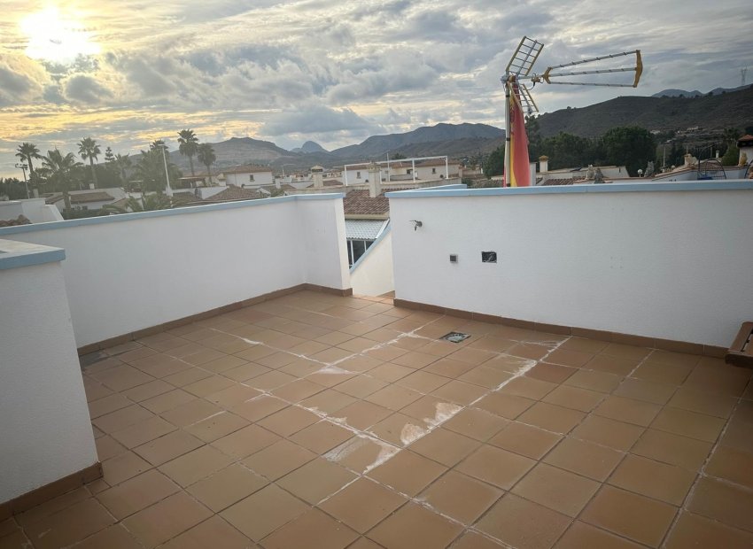 Herverkoop - Villa - Hondón de las Nieves - Urbaniz La Montañosa