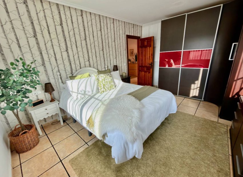 Herverkoop - Villa - Hondón de los Fráiles