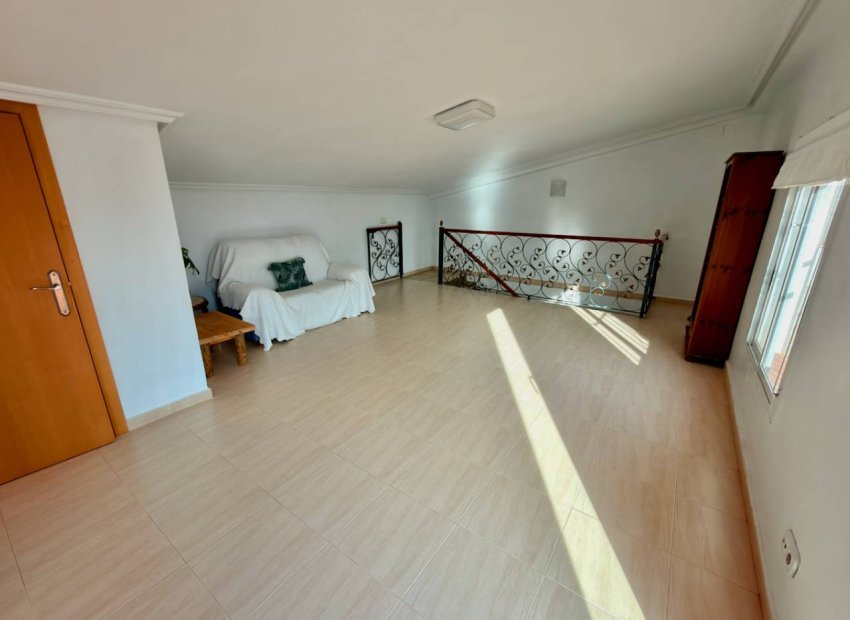 Herverkoop - Villa - Hondón de los Fráiles