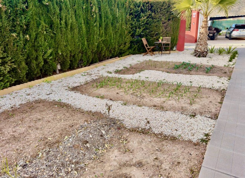 Herverkoop - Villa - Hondón de los Fráiles