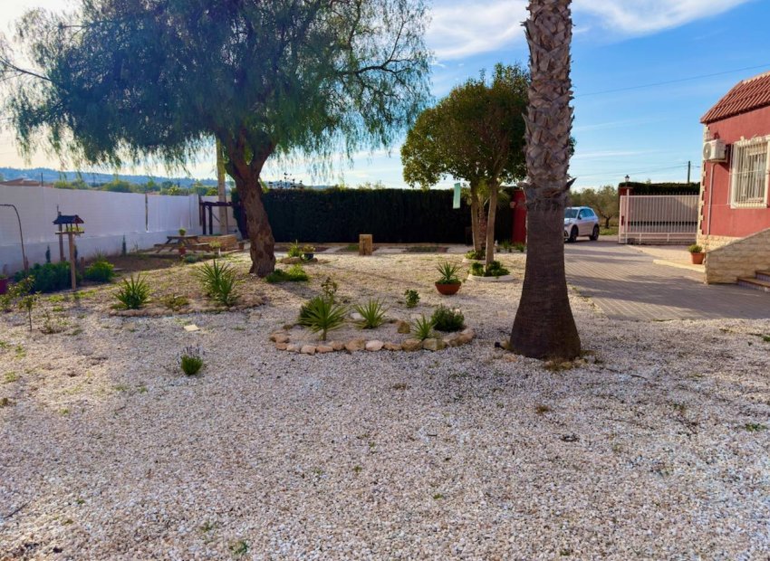 Herverkoop - Villa - Hondón de los Fráiles