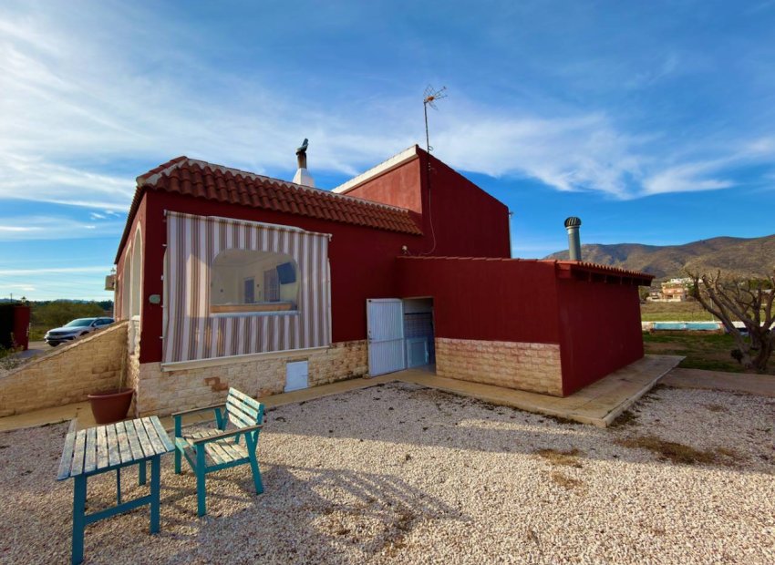 Herverkoop - Villa - Hondón de los Fráiles