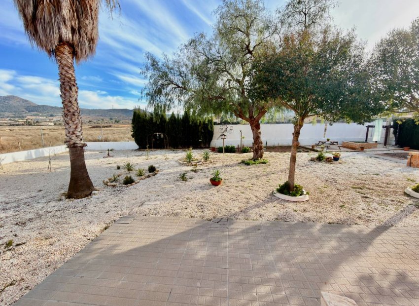 Herverkoop - Villa - Hondón de los Fráiles