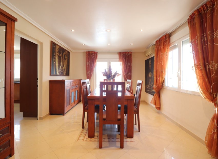 Herverkoop - Villa - La Marina - La Escuera