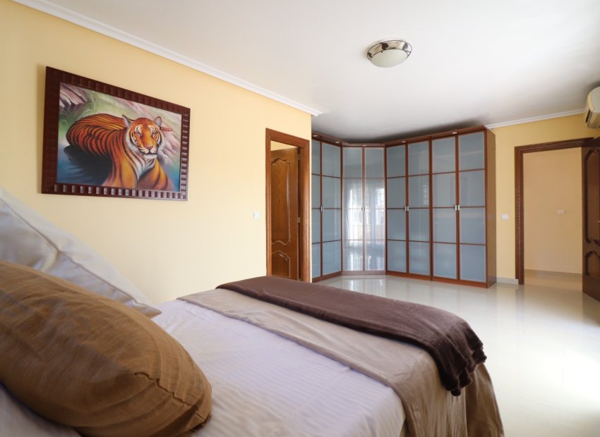 Herverkoop - Villa - La Marina - La Escuera