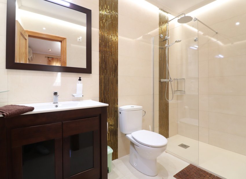 Herverkoop - Villa - La Marina - La Escuera