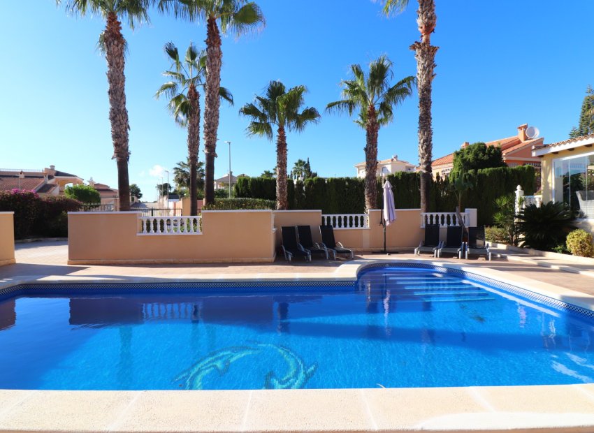 Herverkoop - Villa - La Marina - La Escuera