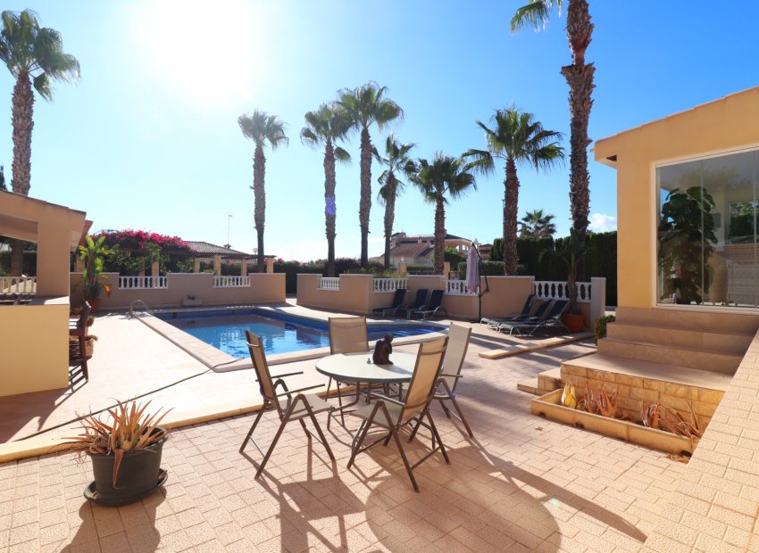 Herverkoop - Villa - La Marina - La Escuera