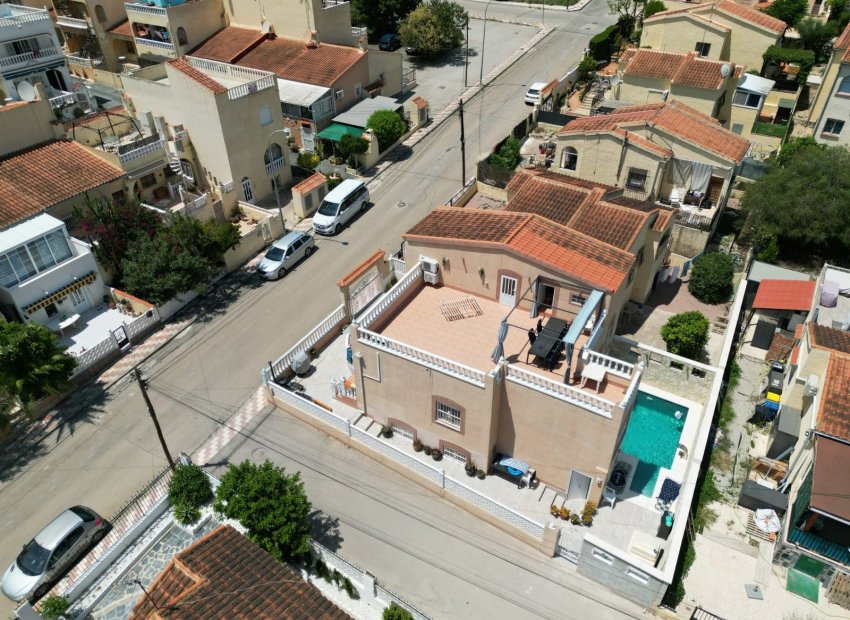 Herverkoop - Villa - La Marina - La Marina Urb