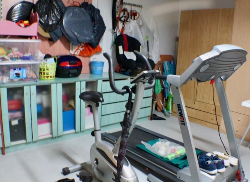 Herverkoop - Villa - La Nucía - Urbanisations