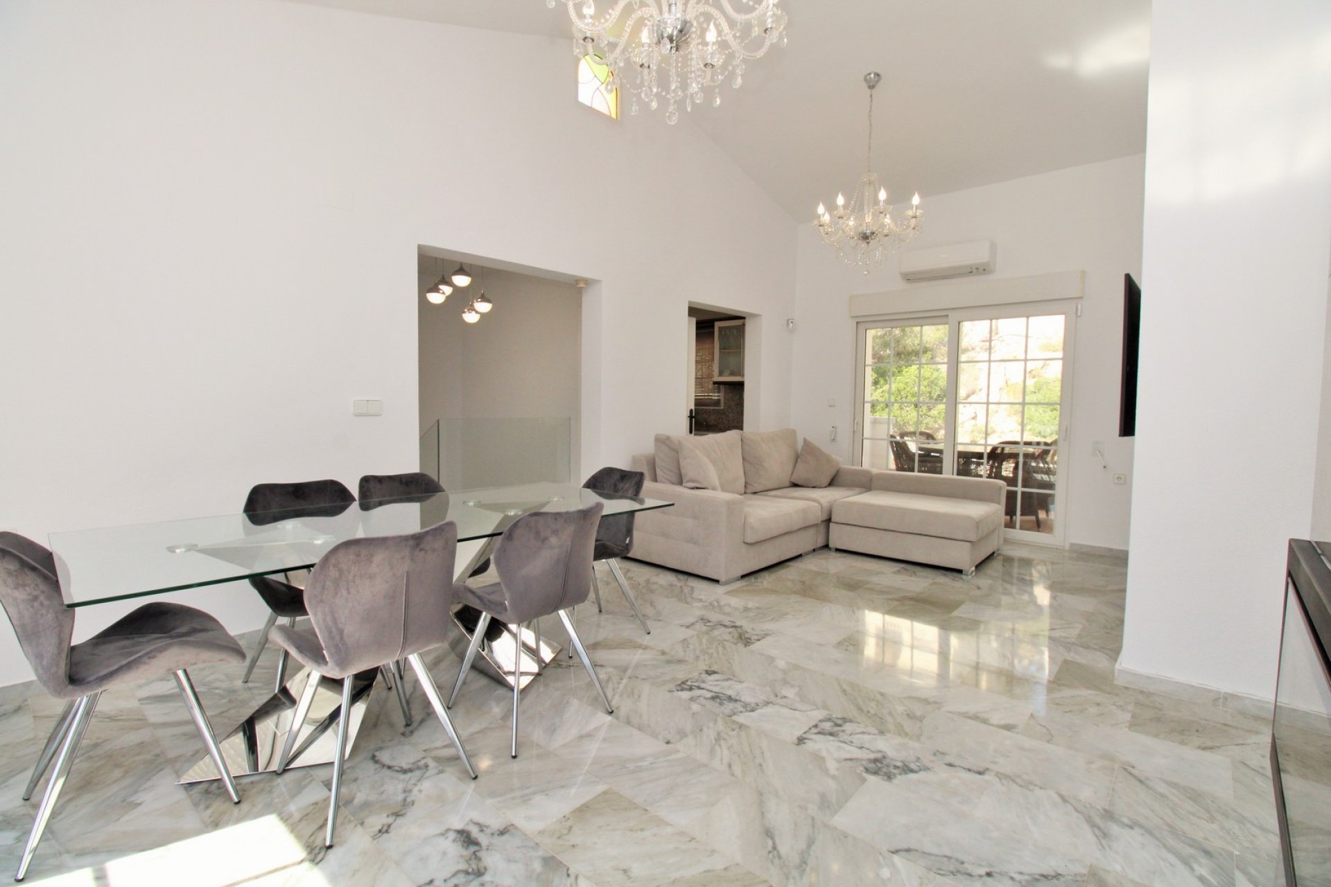 Herverkoop - Villa - Las Ramblas