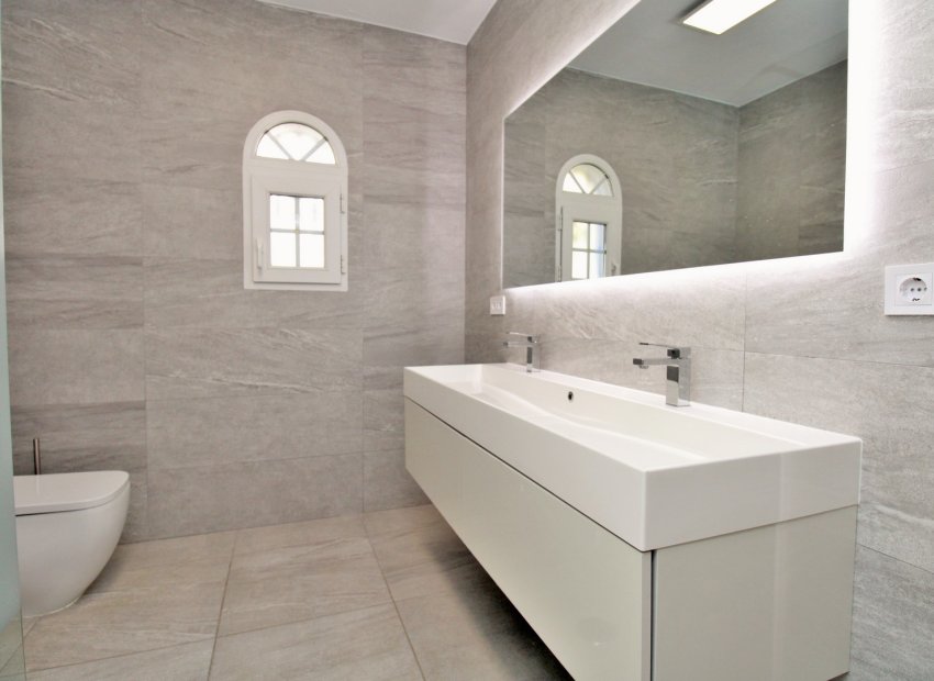 Herverkoop - Villa - Las Ramblas