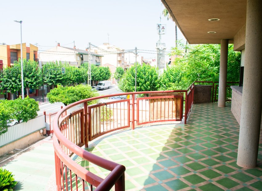 Herverkoop - Villa - Llano de brujas