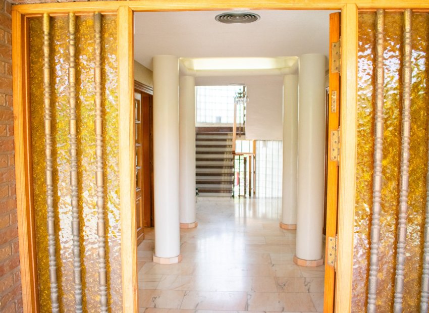 Herverkoop - Villa - Llano de brujas