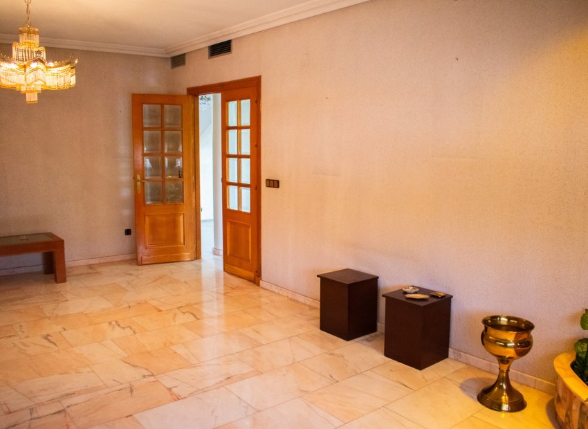 Herverkoop - Villa - Llano de brujas