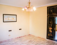 Herverkoop - Villa - Llano de brujas