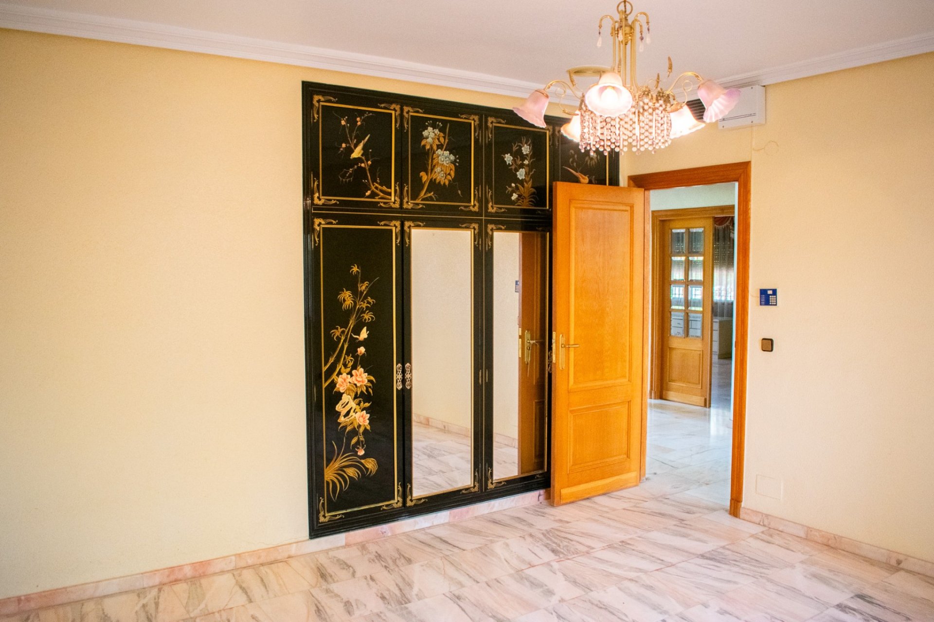 Herverkoop - Villa - Llano de brujas