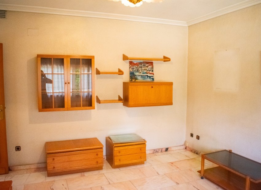 Herverkoop - Villa - Llano de brujas