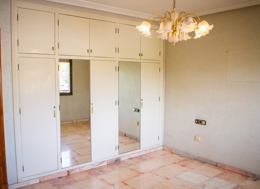 Herverkoop - Villa - Llano de brujas