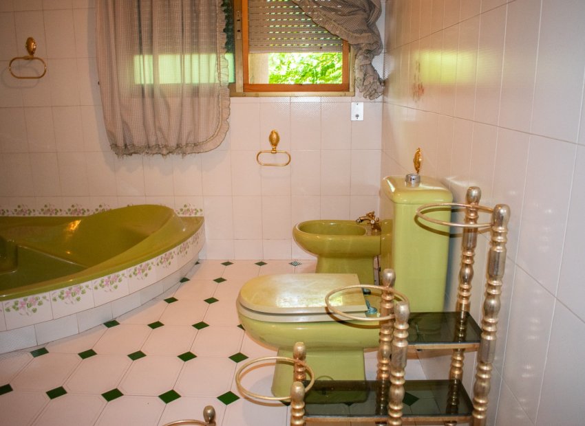 Herverkoop - Villa - Llano de brujas