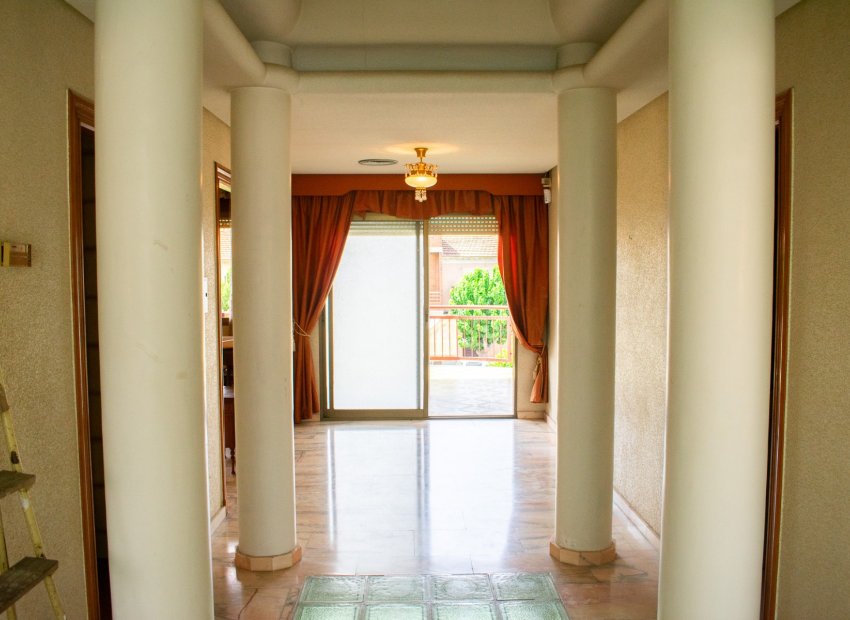 Herverkoop - Villa - Llano de brujas