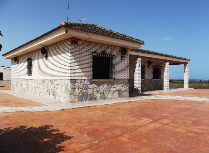 Herverkoop - Villa - Los Montesinos - La Herrada