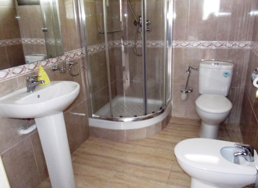 Herverkoop - Villa - Los Montesinos - La Herrada