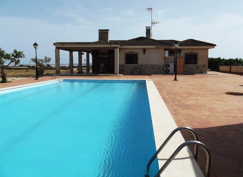 Herverkoop - Villa - Los Montesinos - La Herrada