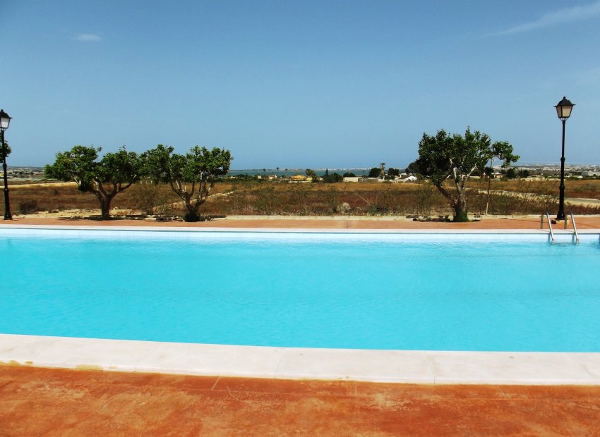 Herverkoop - Villa - Los Montesinos - La Herrada