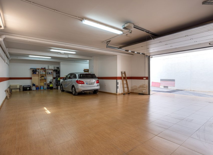 Herverkoop - Villa - Los Montesinos - La Herrada