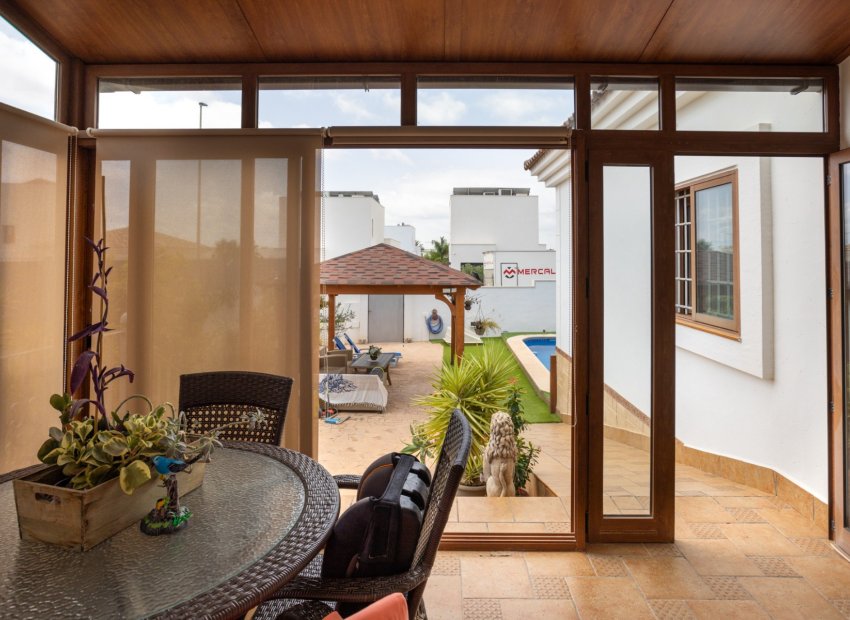 Herverkoop - Villa - Los Montesinos - La Herrada