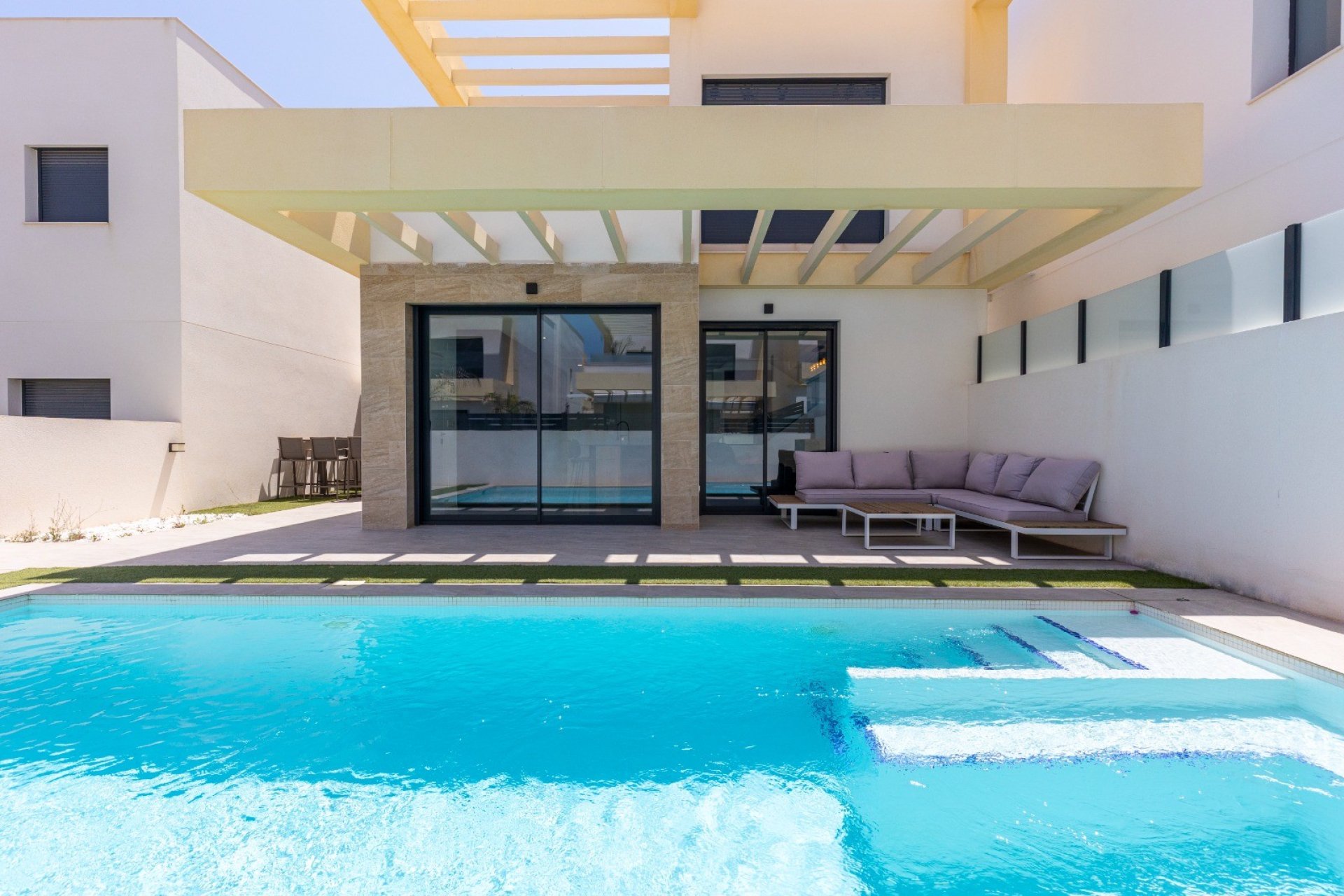 Herverkoop - Villa - Los Montesinos - La Herrada