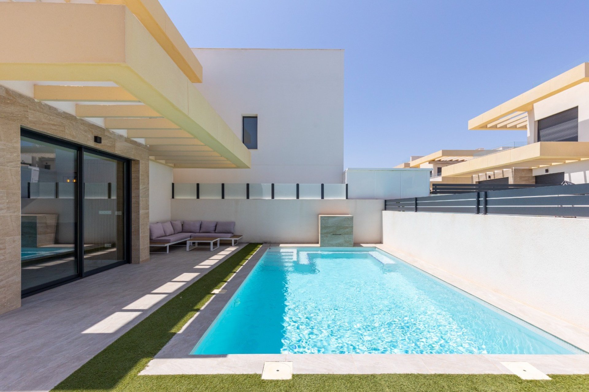 Herverkoop - Villa - Los Montesinos - La Herrada